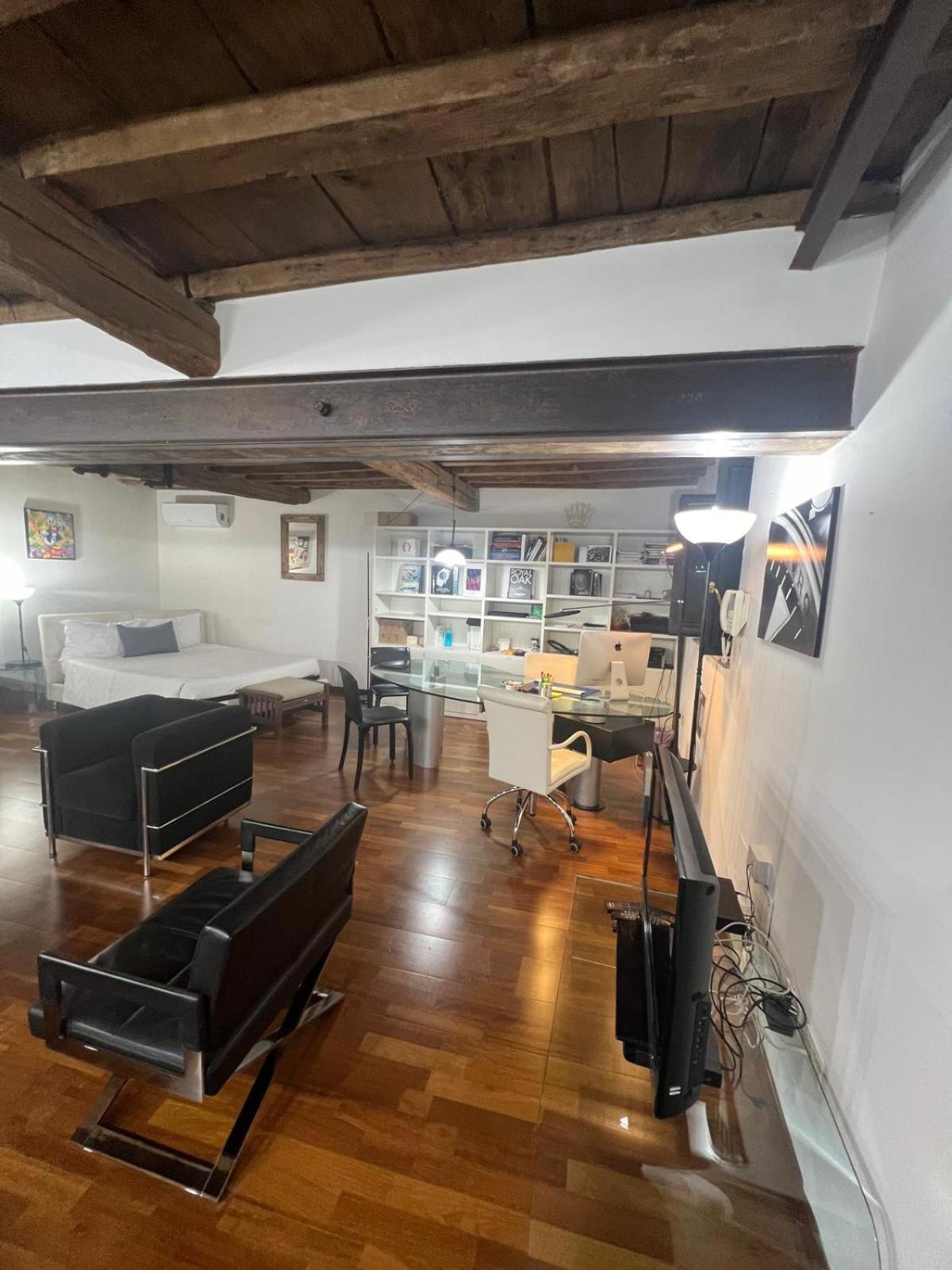 Margana Design Apartment Rome Bagian luar foto