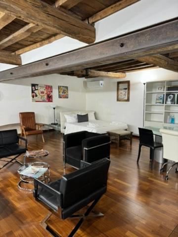 Margana Design Apartment Rome Bagian luar foto